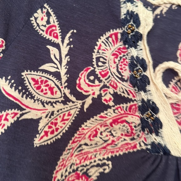 Lucky Brand Top - Picture 5 of 6